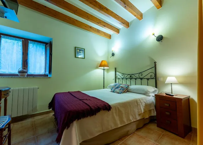 Farm stay La Canal Ubiarco